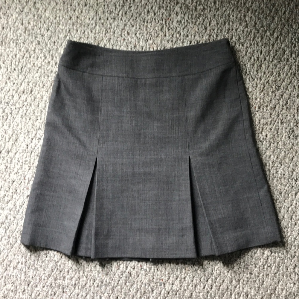 LOFT Box Pleat Skirt Size 10